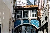 Sulla strada per Tomar ci fermiamo a Leiria, Arco della Rua Alonso Albuquerque. 